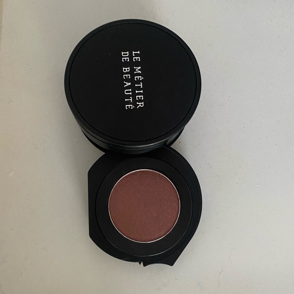 Eye shadow - Picture 6 of 12